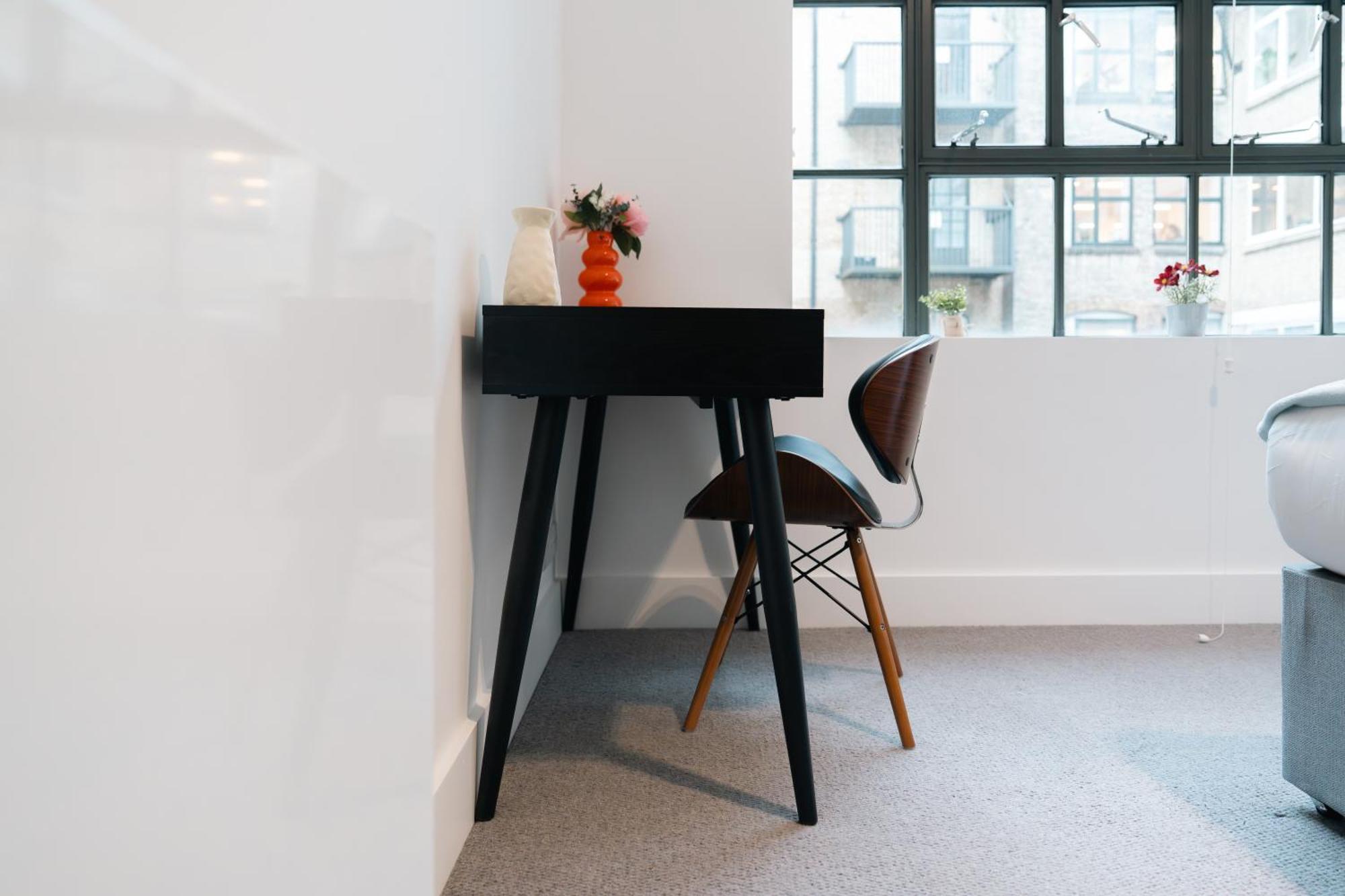 Stylish 2-bedroom Flat With Balcony In Clerkenwell Appartamento Londra